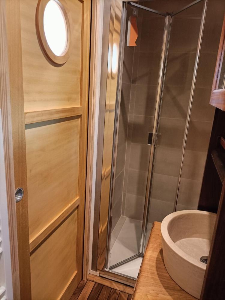 Bed and Breakfast Oudoty Kerlouan Экстерьер фото