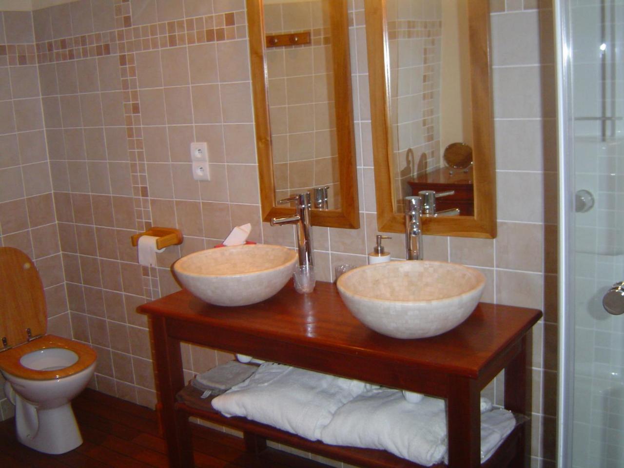 Bed and Breakfast Oudoty Kerlouan Экстерьер фото